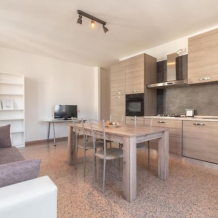 Appartamento Piazza Garibaldi - F&L Apartment Brescia Exteriör bild