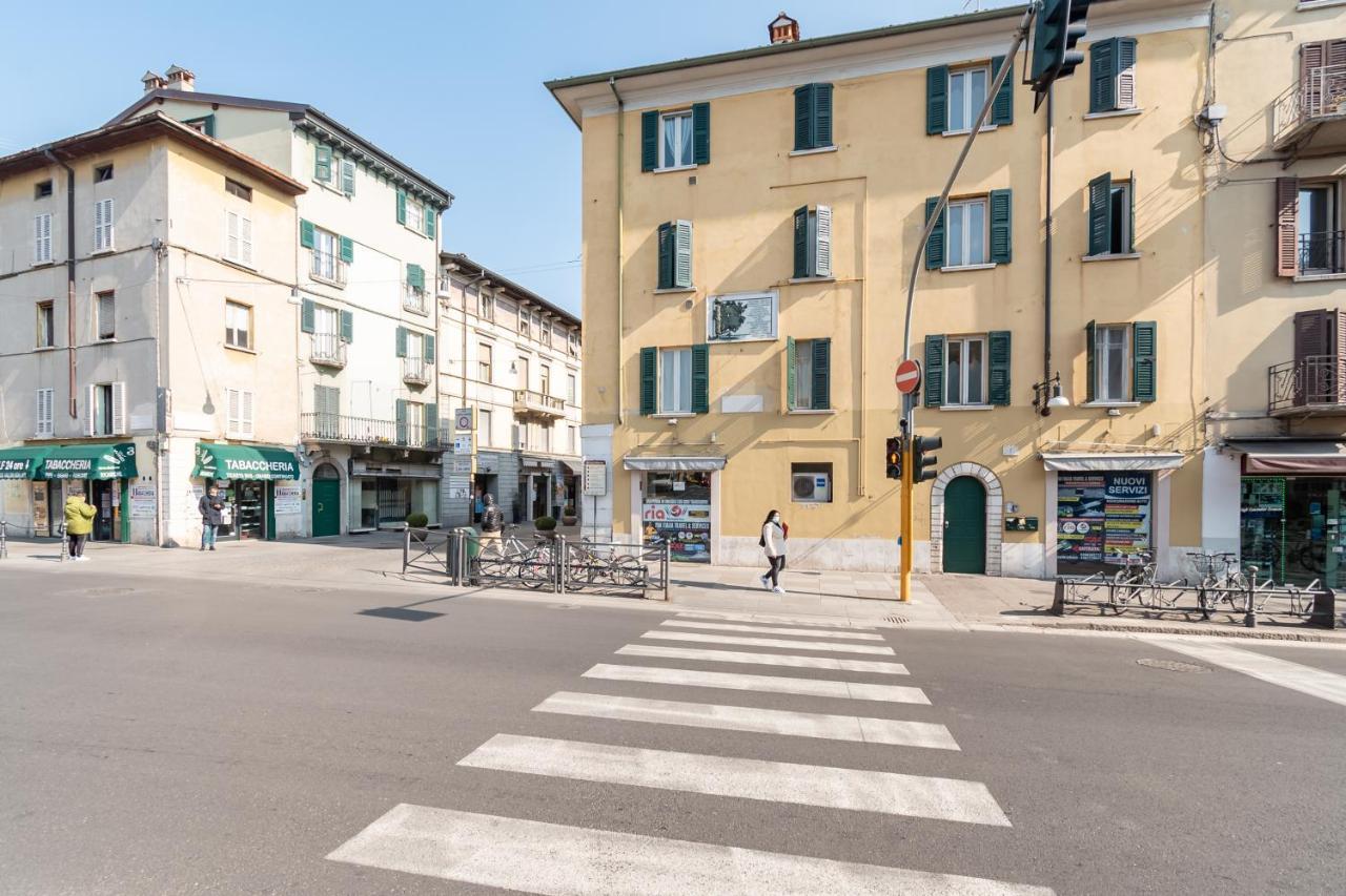 Appartamento Piazza Garibaldi - F&L Apartment Brescia Exteriör bild