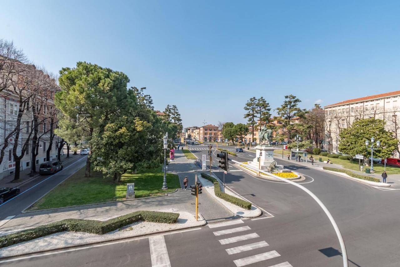Appartamento Piazza Garibaldi - F&L Apartment Brescia Exteriör bild