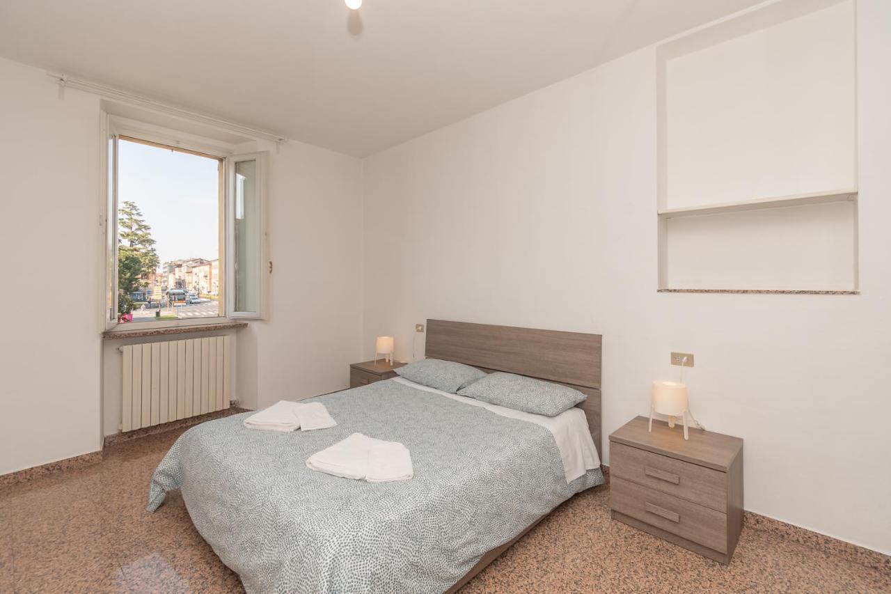 Appartamento Piazza Garibaldi - F&L Apartment Brescia Exteriör bild